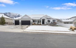 436 E 1220 S, Salem, UT 84653