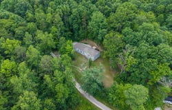 220 Long Branch Rd., Berea, KY 40403