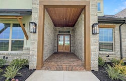 7435 S Aberdeen Drive, Cleburne, TX 76033