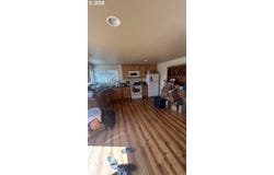86635 PINE GROVE Rd, Eugene, OR 97402
