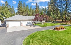 4605 E Greenbluff Rd, Colbert, WA 99005