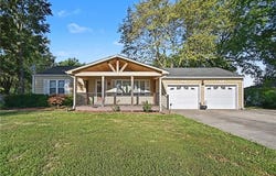 1300 Broadway Street, Independence, MO 64050