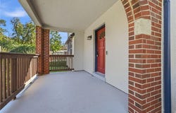 9009 E 68th Street, Raytown, MO 64133