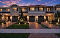 4825 Dillion St, Lake Worth, FL 33463