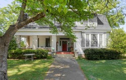 311 E 6th St, Tuscumbia, AL 35674