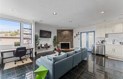 2525 E 19th Street, Signal Hill, CA 90755