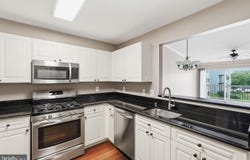 20583 SNOWSHOE Square, ASHBURN, VA 20147