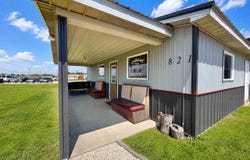 821 N US 41, Rockville, IN 47872