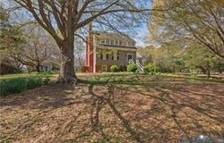 6353 Godwin Boulevard, Suffolk, VA 23432