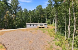 93 Foxcroft Lane, Flat Rock, NC 28792