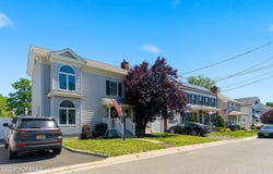45 Compton Street, Belford, NJ 07718