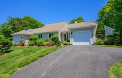 1 Sandview Terrace, Mashpee, MA 02649