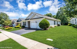 11 Carlisle Drive, Jackson, NJ 08527
