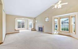 536 Holly Lane N, Oakdale, MN 55128
