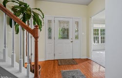 805 MILMONT AVE, SWARTHMORE, PA 19081