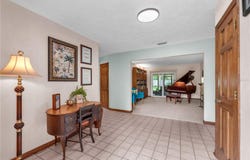 2421 OAK LANDING Drive, BRANDON, FL 33511