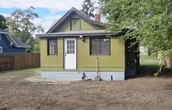2208 E Sharp Ave, Spokane, WA 99202