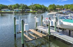 11025 W Harbor Watch Loop, Crystal River, FL 34428
