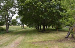 728 E Santa Fe Ave, Burlingame, KS 66413