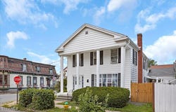 24 3rd Street, Waterford, NY 12188