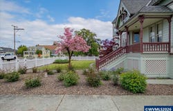 1121 Main St, Dallas, OR 97338