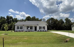 438 Barbour's Place Drive, Four Oaks, NC 27524