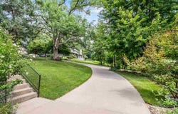 119 Richards St, IowaCity, IA 52246