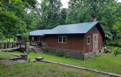 652 Oliver Road, Mountain View, AR 72560