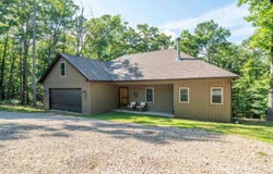 914 Oakgrove Rd, Royal, AR 71968