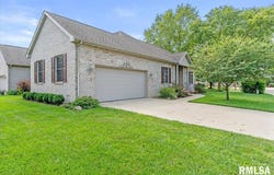 2400 Aaron Court, Springfield, IL 62704