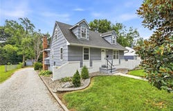 407 N Fairview Avenue, Liberty, MO 64068