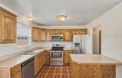 1702 Jackson Avenue, St Albans, WV 25177