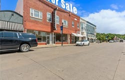 110-114 E Broadway Avenue, Excelsior Springs, MO 64024