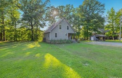192 Riverview Drive, Horatio, AR 71842
