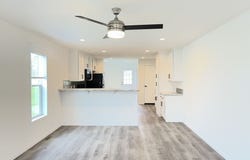 8 Swan Lane, Beecher, IL 60401
