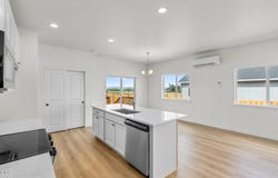 SW 6th Street, Metolius, OR 97741
