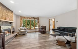 11131 Dineff Road, Lemont, IL 60439