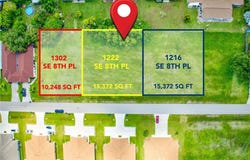 1302 SE 8th Place, Cape Coral, FL 33990