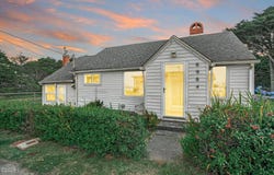6984 NW Finisterre Avenue, Yachats, OR 97498