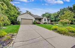 401 Grand Circle, Scranton, PA 18505