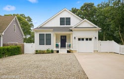242 16th Avenue, Brick, NJ 08724