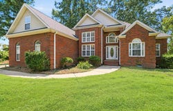 502 Scenic Oak Drive, Moore, SC 29369