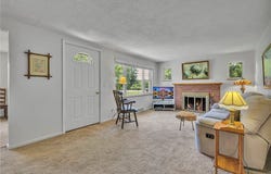115 Shafer Rd, Coraopolis, PA 15108