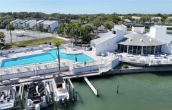 11303 SHIPWATCH Lane, LARGO, FL 33774