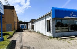 24155 Groesbeck Highway, Warren, MI 48089
