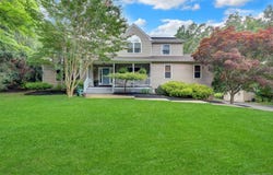 4 Apple Lane, Wading River, NY 11792