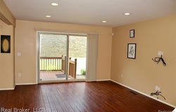 2 Woodbridge Towne Street, Southfield, MI 48075