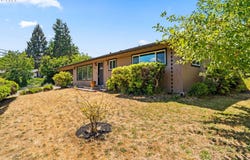 4080 OAK St, Eugene, OR 97405