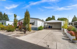 1055 N LOCKHAVEN Dr, Keizer, OR 97303