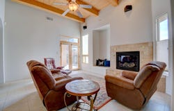 8200 Moon Ridge Trail NE, Albuquerque, NM 87122